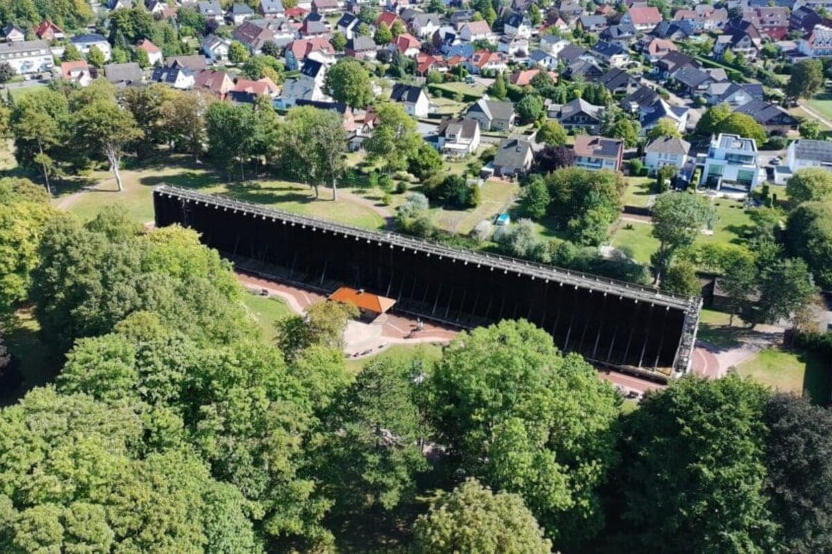 Sehenswuerdigkeiten Bad Westernkotten – Schausiedehaus Luftaufnahme Luftaufnahme des Schausiedehauses im Kurpark Bad Westernkotten