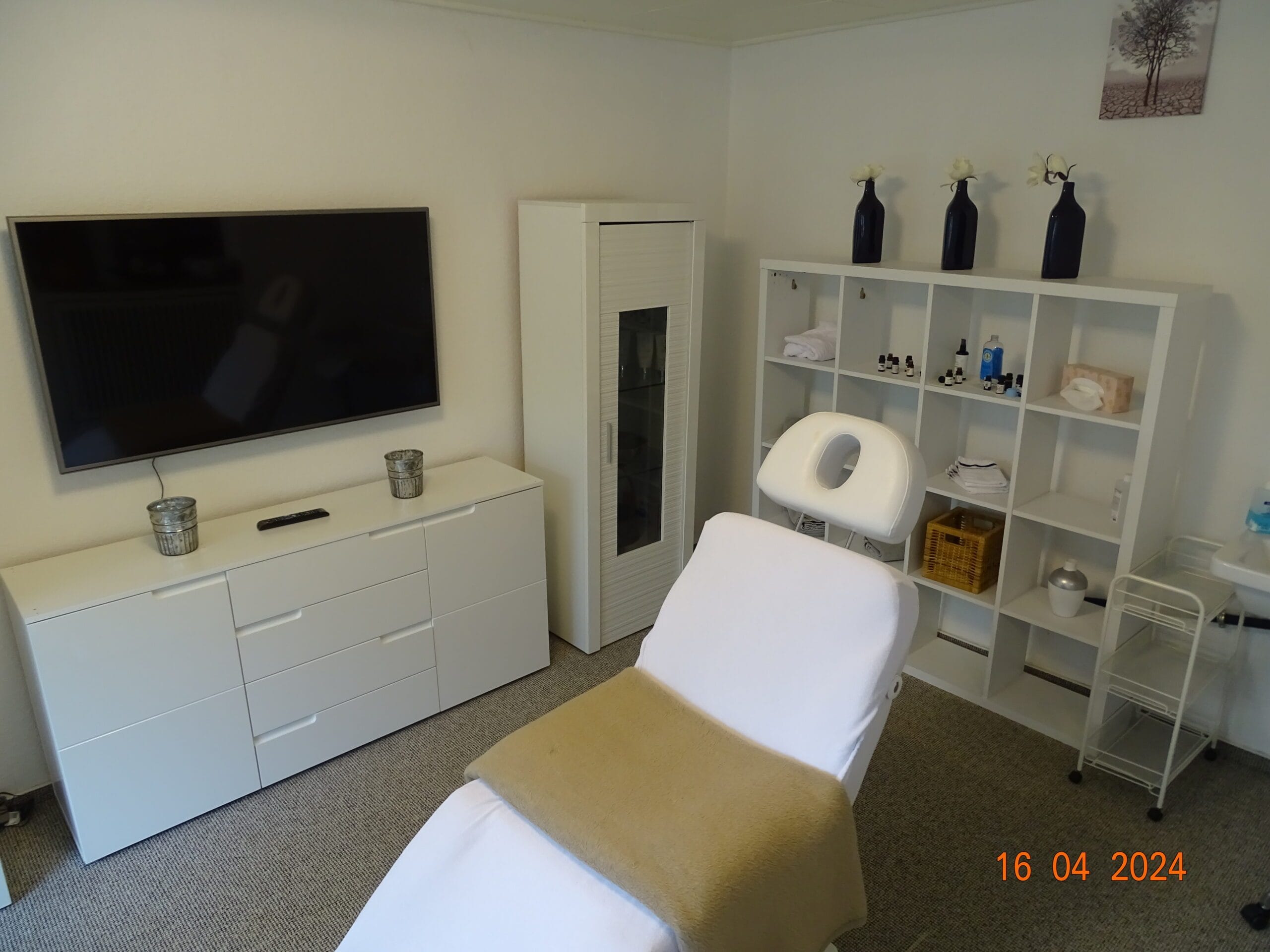 Felicity Wellness-Studio Bad Westernkotten – Wellnessbereich